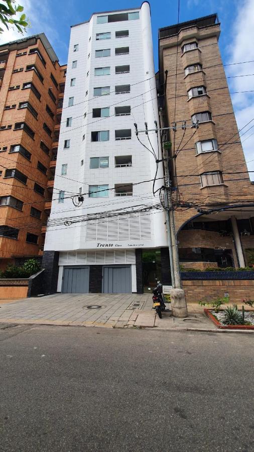Apto Botero 704 - Waiwa Host Apartamento